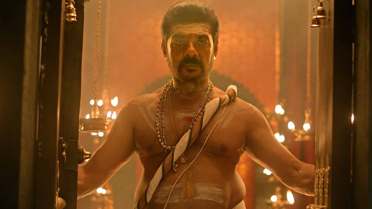 വേറിട്ട ലുക്കില്‍ വിജയരാഘവന്‍; ഓട്ടം തുള്ളലിലെ രണ്ടാമത്തെ ഗാനം; പുറത്ത് വിട്ടത് മഞ്ജു വാര്യർ 