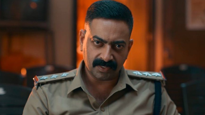 'കൊലക്കേസ്  അന്വേഷിച്ച് കണ്ടുപിടിച്ച ചരിത്രം പാര്‍ട്ടിയ്ക്കില്ല, പക്ഷെ കേരള പൊലീസിനുണ്ട്'; സൈജുവിന്റെ 'ആരം' ടീസര്‍
