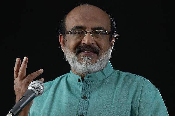 ഈ തളളലൊക്കെ വല്ല യുപിയിലും മതി, ഇതു കേരളമാണെന്ന് അമിത് ഷായെ ഓര്‍മ്മിപ്പിച്ച് തോമസ് ഐസക്ക്
