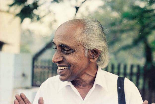 അച്ഛന് വലിയ ഒരഭാവമാണ്: ഞങ്ങള്ക്കും രാജ്യത്തിനും - എംഎന് വിജയന് സ്മരണ
