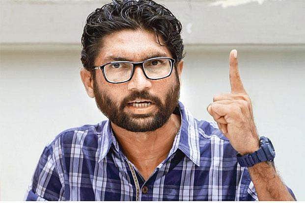 കോണ്‍ഗ്രസുമായി ചേരില്ല, പക്ഷേ ബിജെപിയെ താഴെയിറക്കാന്‍ ഞാനെന്തും ചെയ്യും: ജിഗ്നേഷ് മേവാനി 