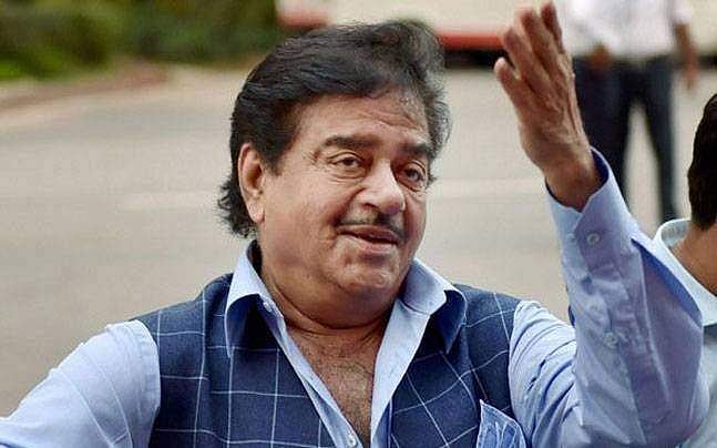 ഗുജറാത്തില്‍ ജിഎസ്ടി വെല്ലുവിളിയാകുമെന്ന് ബിജെപി നേതാവ് ശത്രുഘ്‌നന്‍ സിന്‍ഹ