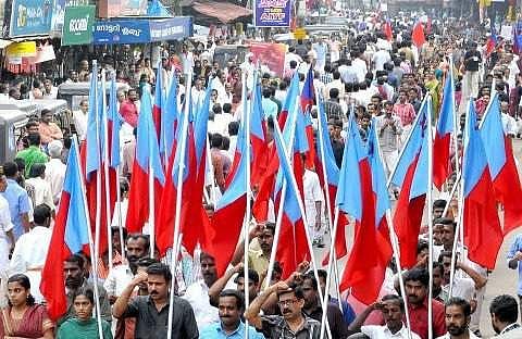 ഇനിയെന്ത് നിയമോപദേശം? തോമസ് ചാണ്ടിയെ മന്ത്രിസഭയില്‍ നിന്ന് മാറ്റണമെന്ന് എഐവൈഎഫ്