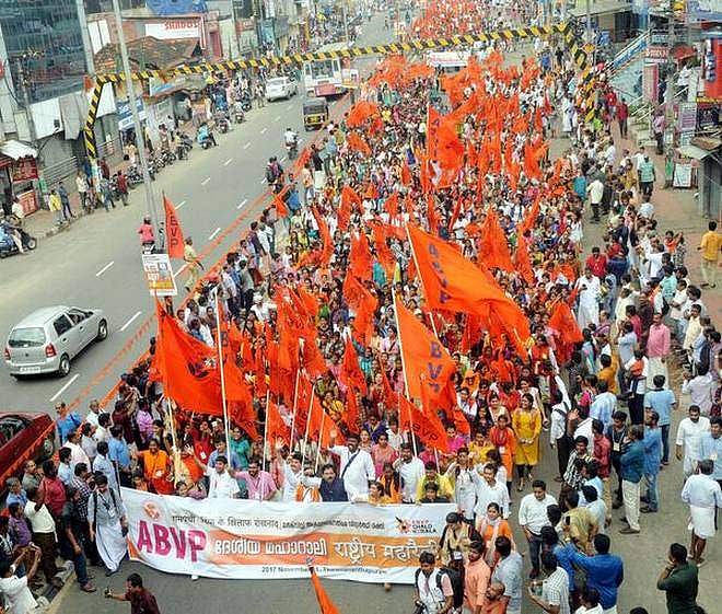 ചൈനീസ് ഉല്‍പ്പനങ്ങളെ ബഹിഷ്‌ക്കരിക്കാന്‍ വിദ്യാര്‍ത്ഥികളോട് എബിവിപിയുടെ ആഹ്വാനം 
