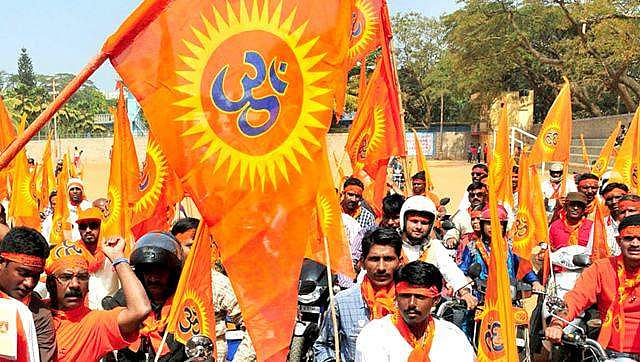 അയിത്തം ഹൈന്ദവമൂല്യങ്ങള്‍ക്ക് എതിര്; സാമൂഹ്യസൗഹാര്‍ദത്തിന് 500 സവര്‍ണകുടുംബങ്ങളെ തെരഞ്ഞെടുത്ത് വിഎച്ച്പി 