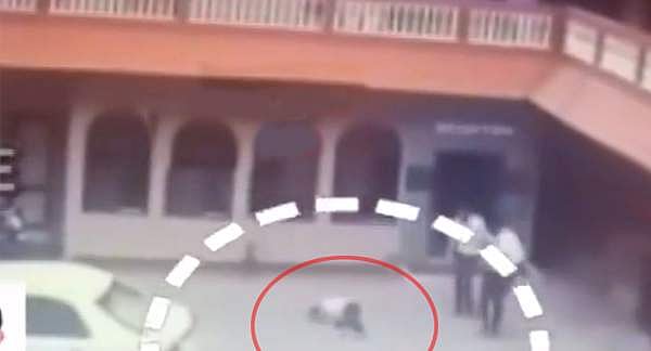 സഹപാഠികള്‍ ജാതിപ്പേര് വിളിച്ചു: ആത്മഹത്യക്ക് ശ്രമിച്ച വിദ്യാര്‍ത്ഥിനി ഗുരുതരാവസ്ഥയില്‍