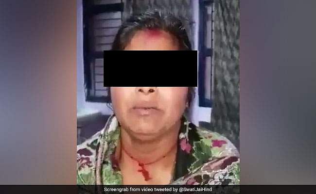 വനിത കമ്മീഷന്റെ വോളണ്ടിയറെ സ്ത്രീകള്‍ നഗ്നയാക്കി മര്‍ദ്ദിച്ചു; ആക്രമണം അനധികൃത മദ്യം പിടിക്കാന്‍ സഹായിച്ചതിന്റെ പേരില്‍