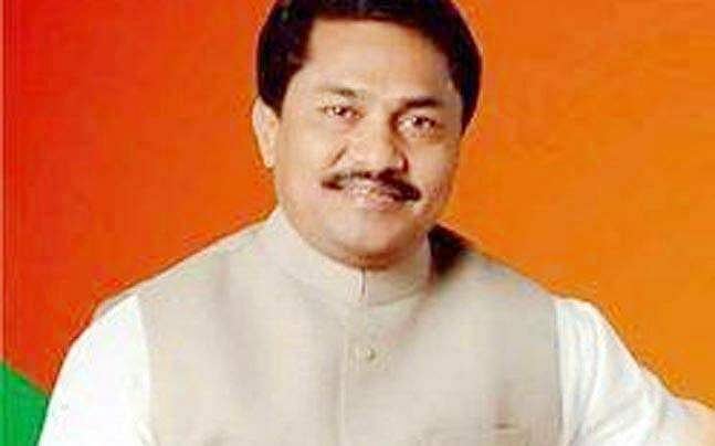മോദിയോട് അതൃപ്തി; യശ്വന്ത് സിന്‍ഹയെ പിന്തുണച്ച ബിജെപി എം പി രാജിവെച്ചു.