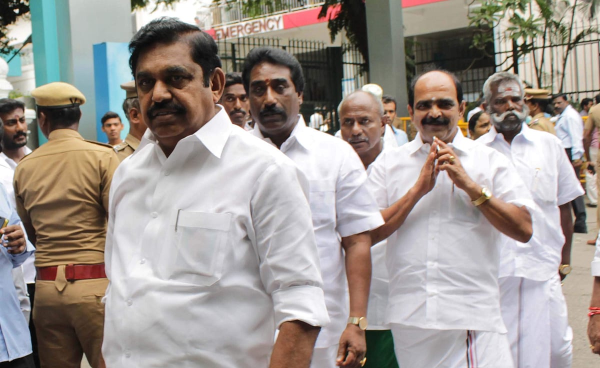 തമിഴ്‌നാട് സഭയില്‍ കയ്യാങ്കളി; വോട്ടെടുപ്പു നടന്നില്ല
