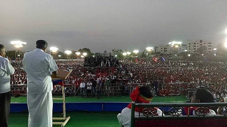 രാജ്യത്ത് ബിജെപി അപരാജിതരല്ല: പിണറായി വിജയന്‍