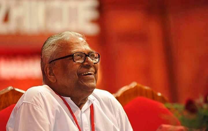 പിണറായിയെ തള്ളി വിഎസ്;എസ് രാജേന്ദ്രന്‍ ഭൂമാഫിയയുടെ ആള്‍ തന്നെ 
