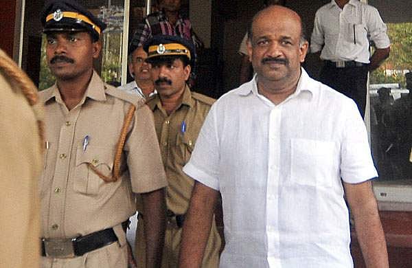 ഞാന്‍ ഇവിടെത്തന്നെ ഉണ്ട്: റഊഫ്