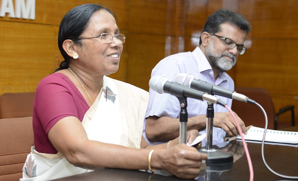വയനാട് സിഡബ്ല്യൂസി ചുമതലയില്‍ നിന്ന് ചെയര്‍മാനേയും അംഗമായ കന്യസ്ത്രിയെയും ഒഴിവാക്കുമെന്ന് ആരോഗ്യമന്ത്രി