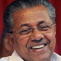 അധാര്‍ സര്‍ക്കാര്‍ നടപടി വിചിത്രമെന്ന് പിണറായി 