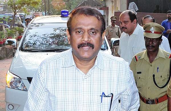 സെന്‍കുമാറിന്റെ നിയമനം വൈകും, പുനപരിശോധനാ ഹര്‍ജി നല്‍കാന്‍ സര്‍ക്കാര്‍ നീക്കം