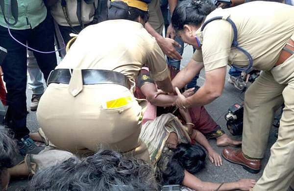 കെഎം ഷാജഹാനെ ഒരു മണിക്കൂര്‍ ചോദ്യം ചെയ്യാന്‍ പൊലീസിന് അനുമതി, മറ്റു നാലു പേര്‍ നാലു മണിക്കൂര്‍ പൊലീസ് കസ്റ്റഡിയില്‍