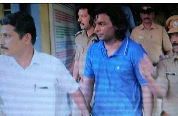 ആസ്ട്രല്‍ പ്രൊജക്ഷന്‍ എന്ന ഒടി വിദ്യ; ആത്മാവിന്റെ പരലോക സഞ്ചാരത്തിന് കൂട്ടക്കൊല