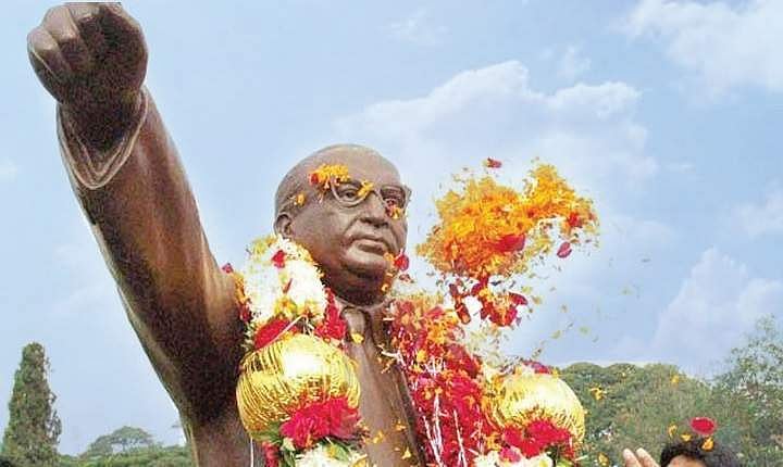 അംബേദ്കര്‍ ഇപ്പോഴും തൊട്ടുകൂടാത്തവനോ? അംബേദ്കര്‍ അനുസ്മരണത്തിന് പൊലീസ് മുന്നോട്ടുവച്ച നിബന്ധനകള്‍ നോക്കുക