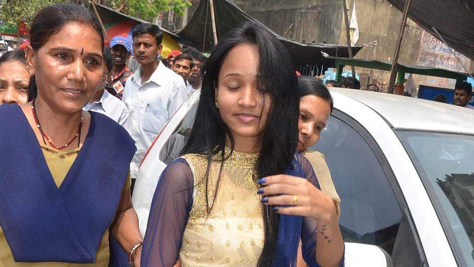 ജയില്‍ വാസത്തിനിടെ വിവാഹം; വധു പരാതിക്കാരി