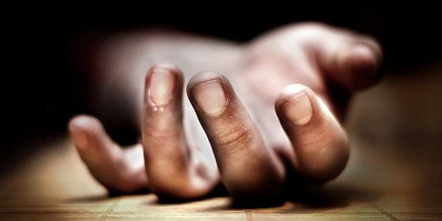 കോഴിക്കോട് ട്രെയിന്‍ തട്ടി അമ്മയും മൂന്ന് മക്കളും മരിച്ചു