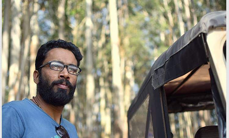 ദേവികുളം സബ് കലക്ടര്‍ എന്ന ഫേസ്ബുക് പേജ് തന്റെ ഔദ്യോഗിക പേജല്ലെന്ന് സബ് കലക്ടര്‍
