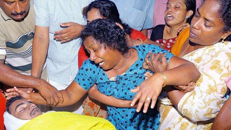ചേര്ത്തലയില് പ്ലസ്ടു വിദ്യാര്ത്ഥിയെ തല്ലിക്കൊന്ന സംഭവത്തില് ആറ് അര്എസ്എസ് പ്രവര്ത്തകര് അറസ്റ്റില്