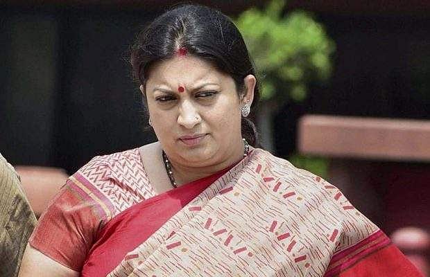 സ്മൃതി ഇറാനിയുടെ ബിരുദം; രേഖകള്‍ ഹാജരാക്കാന്‍ ഡല്‍ഹി ഹൈക്കോടതി നിര്‍ദേശം
