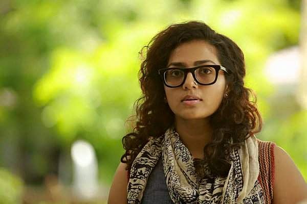 പ്രതിഫലം ഒരു കോടിയെന്ന വാര്‍ത്ത നിഷേധിച്ച് പാര്‍വതി