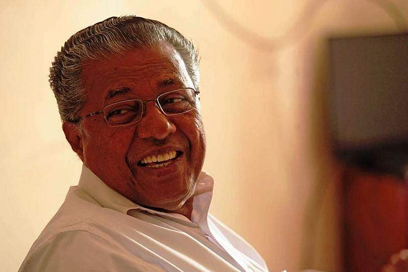 പിഴ ചുമത്തിയിട്ടില്ല, ഹര്‍ജി തള്ളിയത് ചെലവു സഹിതം; മുഖ്യമന്ത്രിയുടെ വാദം സാങ്കേതികമായി ശരി