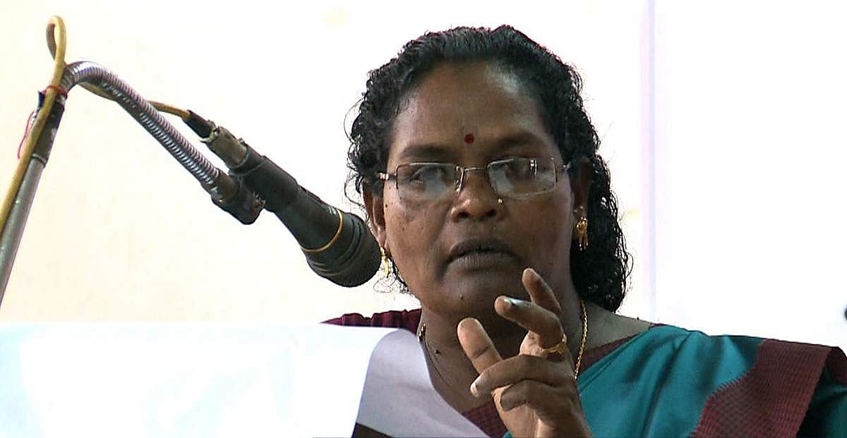 അയിത്തമില്ലാതാക്കാന്‍ പിണറായി സര്‍ക്കാരിന് തന്റേടമില്ലെങ്കില്‍ ജനങ്ങള്‍ ഏറ്റെടുക്കും: സി.കെ ജാനു 