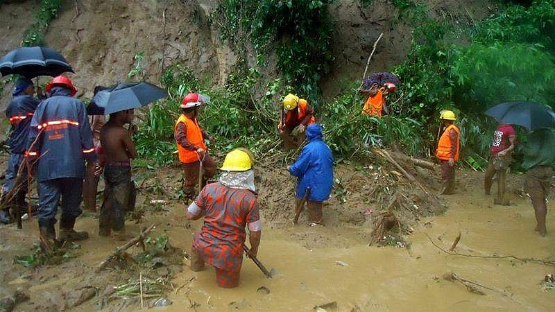 ബംഗ്ലാദേശില്‍ കനത്ത മഴയും മണ്ണിടിച്ചിലും;നൂറിലേറെ മരണം 