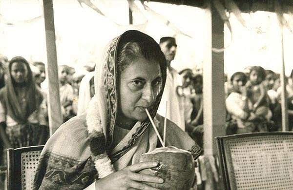 ചാട്ടവാറുകള്‍ നാടുവാണ നാളുകള്‍