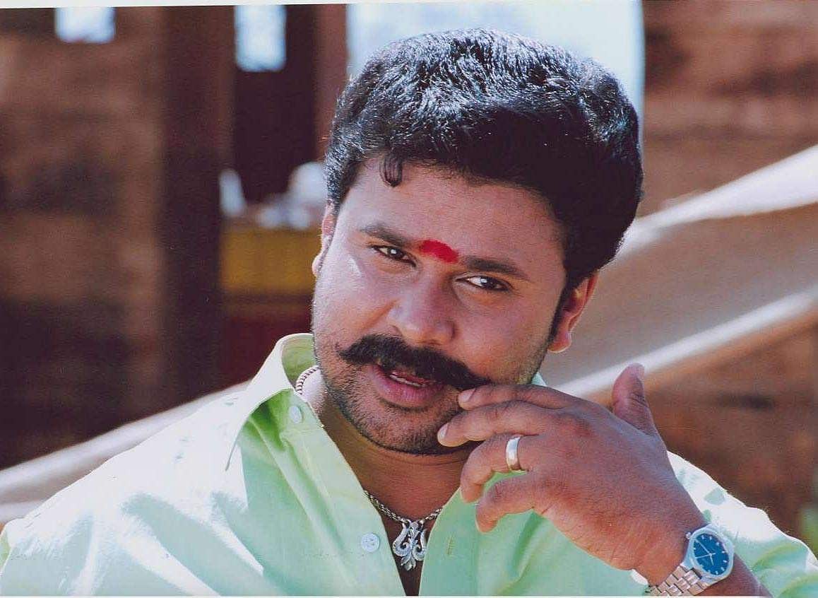 ഫോണിലൂടെ ഭീഷണിപ്പെടുത്തിയെന്ന് നടന്‍ ദിലീപ് പരാതി നല്‍കി: നടിയെ ആക്രമിച്ച കേസ് പുതിയ വഴിത്തിരിവിലേക്ക്