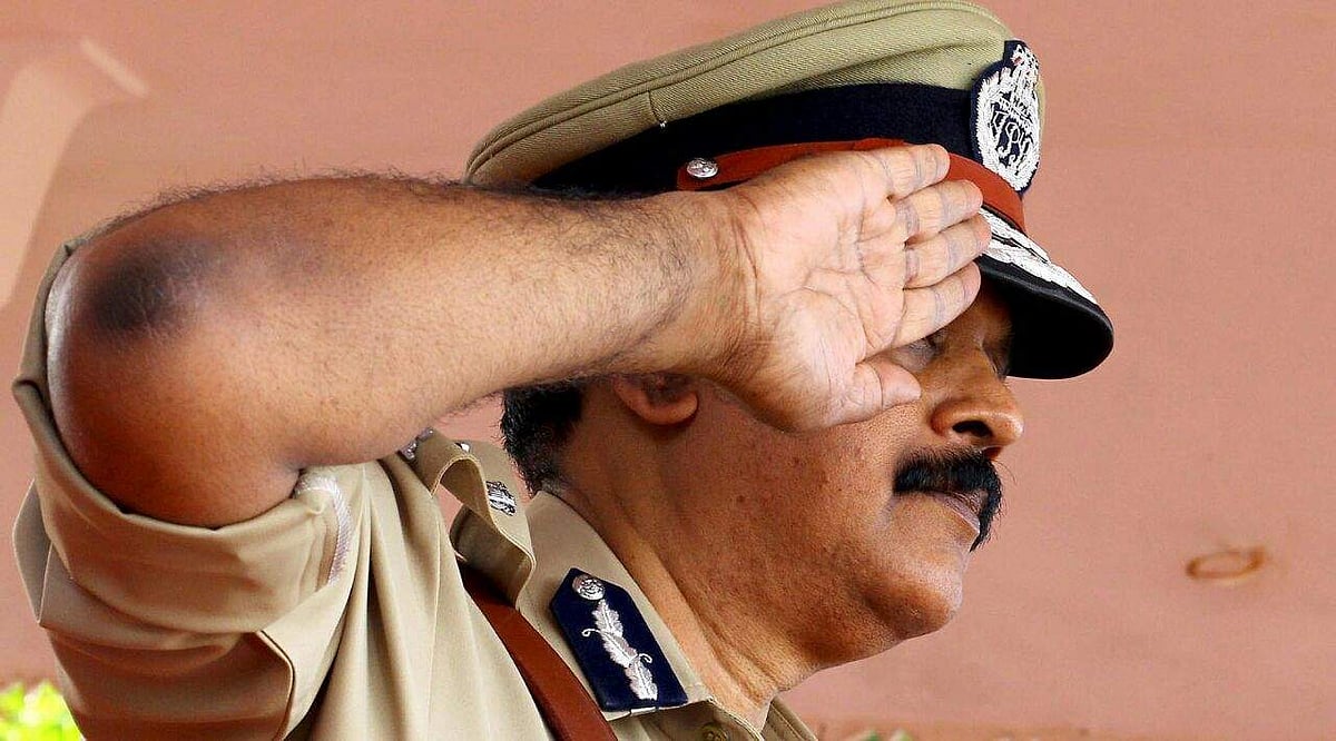 സെന്‍കുമാര്‍ വിടവാങ്ങല്‍ പരേഡ്- ചിത്രങ്ങള്‍