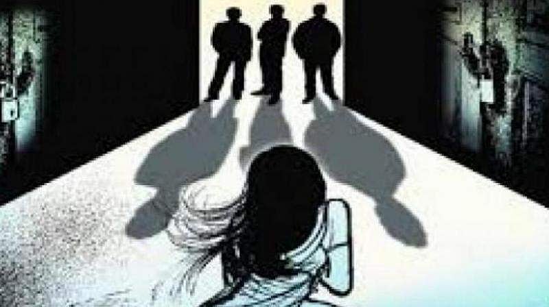 തമിഴ്‌നാട്ടില്‍ ബസിനുള്ളില്‍ പതിനഞ്ചുകാരിയെ കൂട്ടബലാത്സംഗം ചെയ്തു