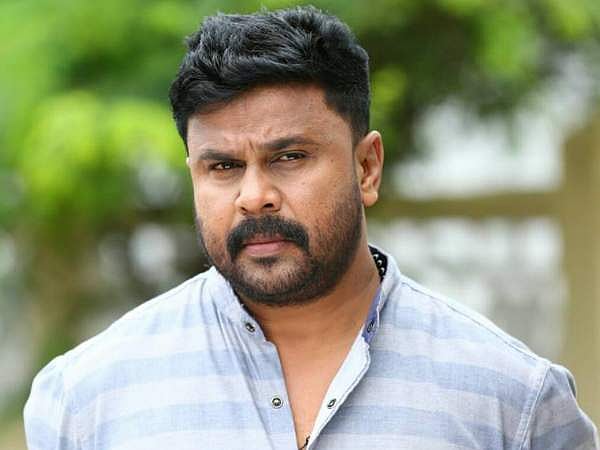 മറ്റൊരു യുവനടിയുടെ അക്കൗണ്ടിലേക്ക് വന് തുകയെത്തി; നടിയെ ചോദ്യം ചെയ്തേക്കും