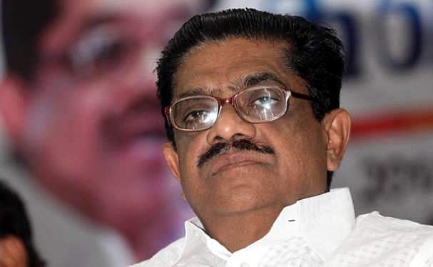 പിണറായി സര്‍ക്കാര്‍ കയ്യേറ്റമാഫിയയുടെ സംരക്ഷകരെന്ന് വിഎം സുധീരന്‍