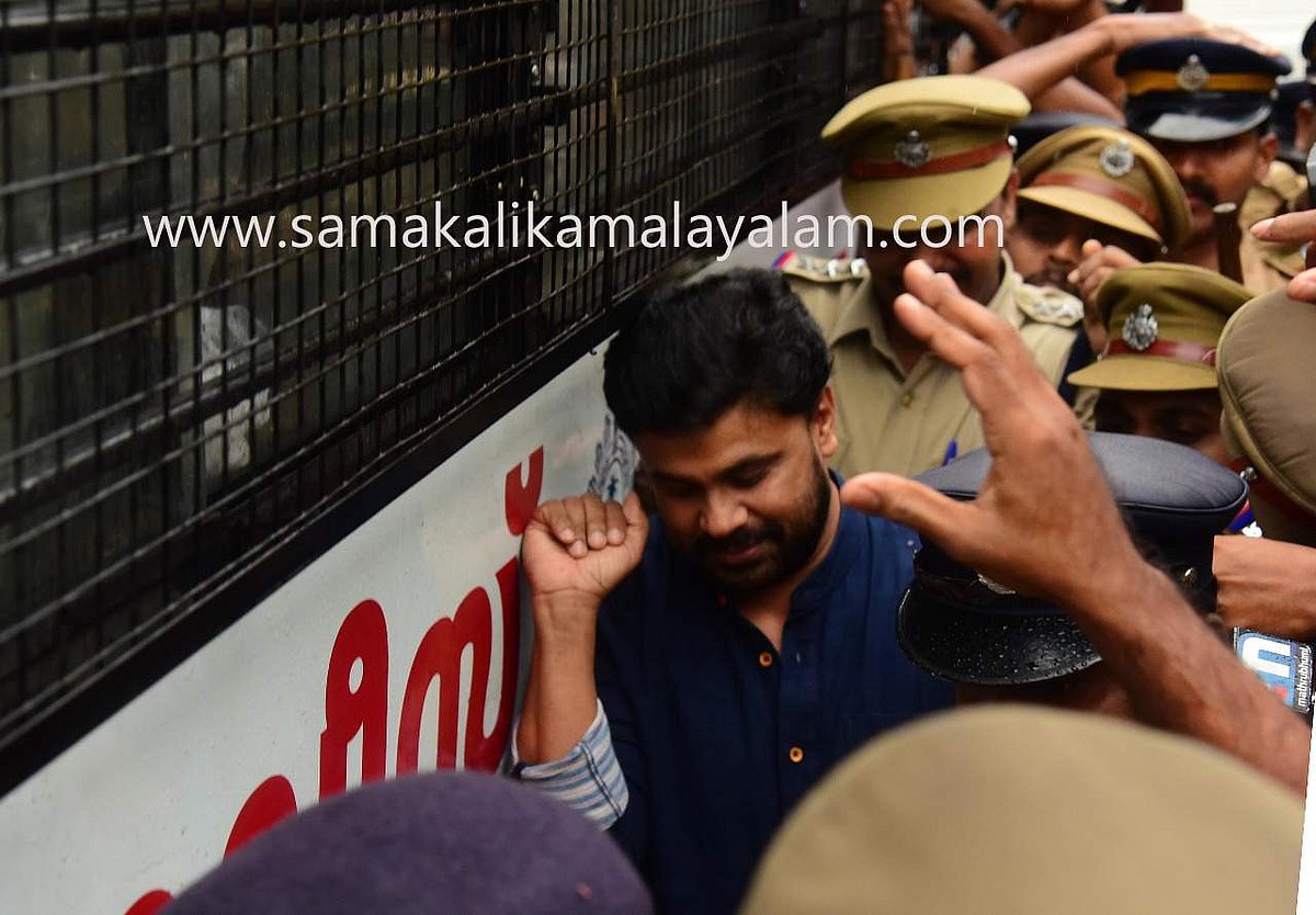 ദിലീപ് ഹൈക്കോടതിയില്‍ ജാമ്യാപേക്ഷ നല്‍കി; അറസ്റ്റ് സംശയത്തിന്റെ അടിസ്ഥാനത്തിലെന്ന് പ്രതിഭാഗം