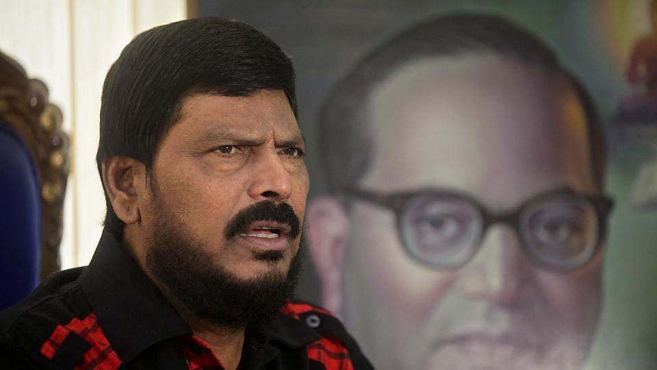 ഇന്ത്യന്‍ ക്രിക്കറ്റ് ടീമില്‍ എസ്‌സി, എസ്ടിക്കാര്‍ക്ക് സംവരണം വേണമെന്ന് കേന്ദ്രമന്ത്രി രാംദാസ് അത്താവലെ