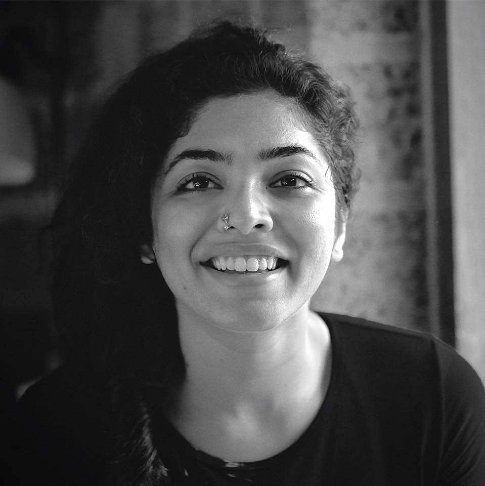 ഭൂമിയിലെ മാലാഖമാര്‍ക്ക് സല്യൂട്ട്: നഴ്‌സുമാരുടെ സമരത്തെ പിന്തുണച്ച് റിമ കല്ലിങ്കല്‍