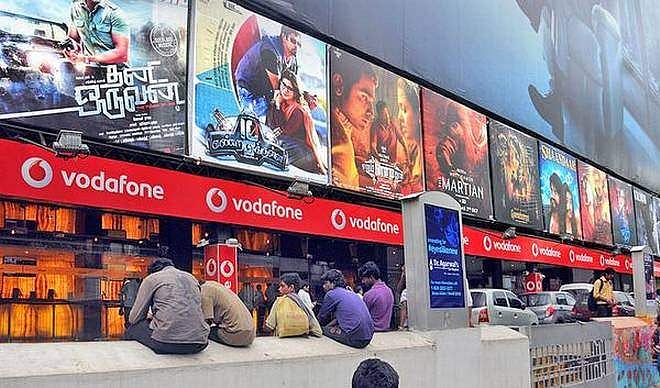 ജിഎസ്ടിക്ക് പുറമെ 30 ശതമാനം അധിക വിനോദ നികുതിയും; തമിഴ്‌നാട്ടില്‍ സിനിമാ സമരം 