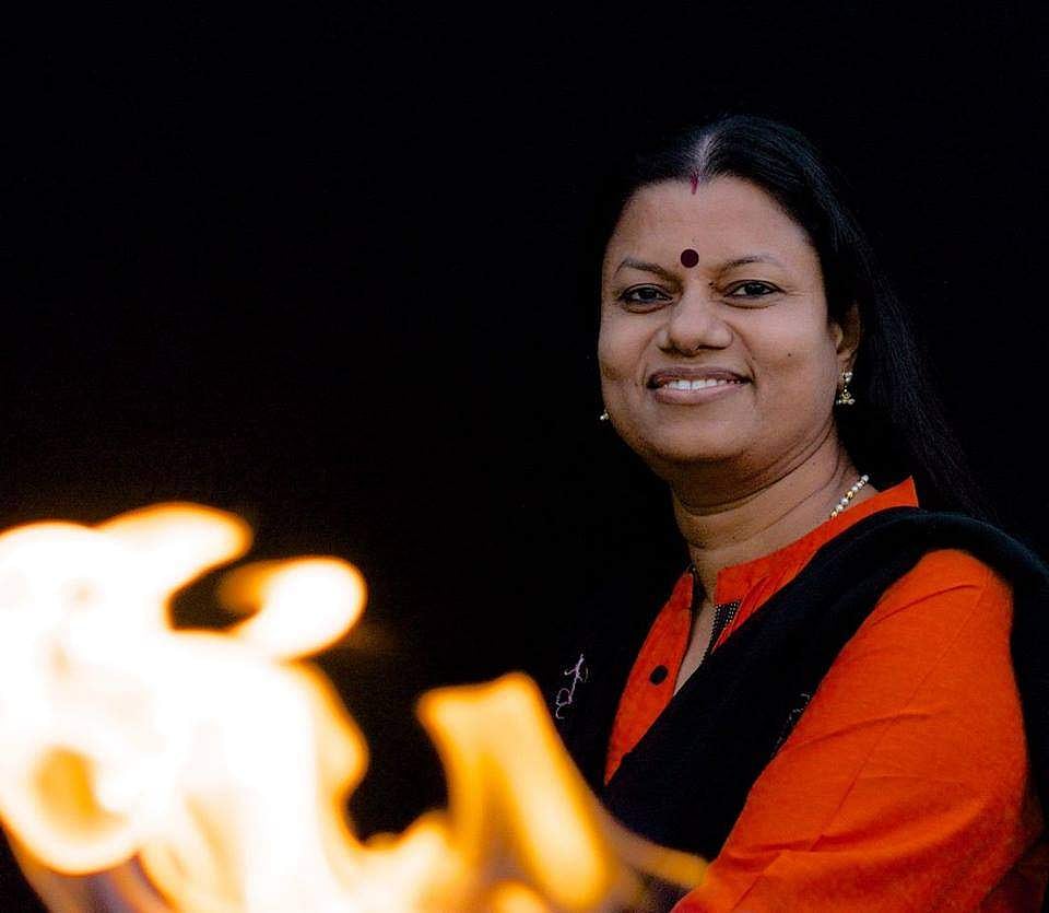 വിന്‍സെന്റ് രാജിവെക്കണമെന്നാവശ്യപ്പെട്ട  ബിന്ദു കൃഷ്ണ ചാനല്‍ ചര്‍ച്ചയില്‍ നിന്നും മുങ്ങി