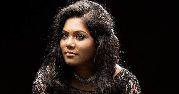 പിസി ജോര്‍ജ്ജിന് നാവിനു ലൈസെന്‍സ് ഇല്ല; അവള്‍ ആത്മഹത്യ ചെയ്താല്‍ സ്തുതി പാടിയേനെയെന്നും സയനോര