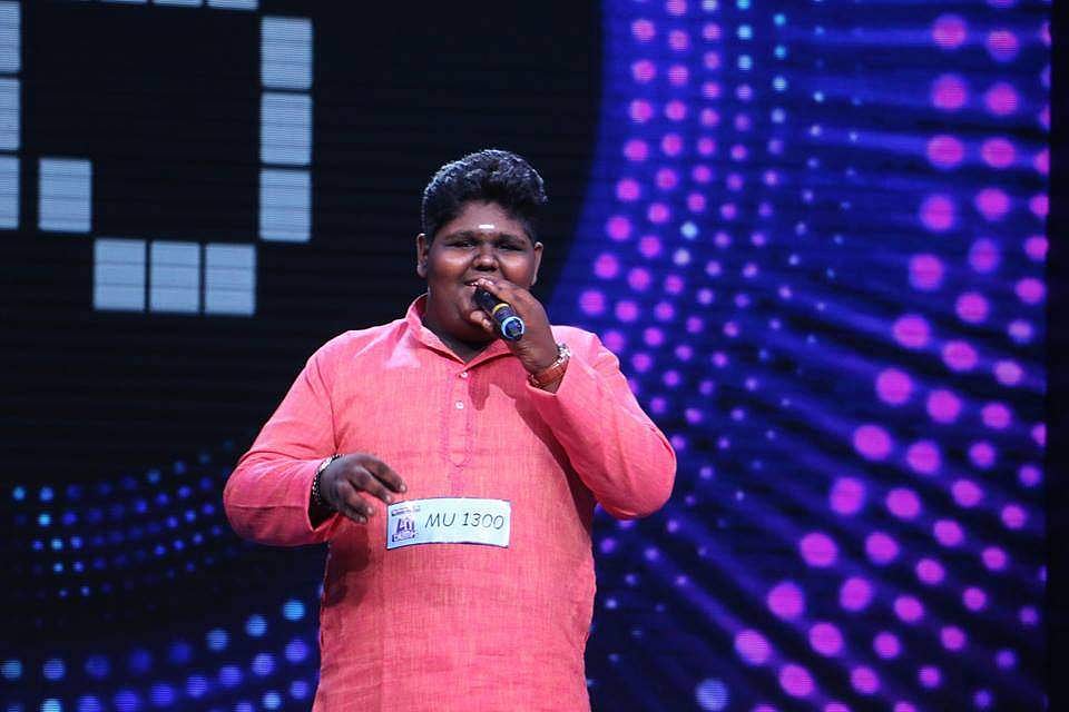 വൈഷ്ണവ് ഗിരീഷ് പാട്ടു തുടരുമോ?