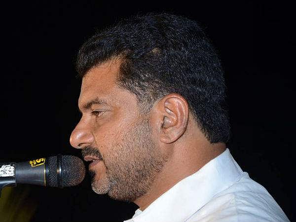 പി.വി അന്‍വറിന്റെ അനധികൃത റോപ് വേ പത്തുദിവസത്തിനുള്ളില്‍ പൊളിച്ചുമാറ്റാന്‍ ഉത്തരവ്