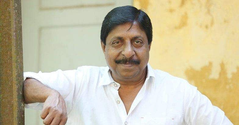 കരി ഓയില്‍ ഒഴിച്ചത് പെയിന്റ് പണിക്കാരാവും; വീടിന് നേരെയുള്ള ആക്രമണത്തില്‍ പരിഹാസവുമായി ശ്രീനിവാസന്‍