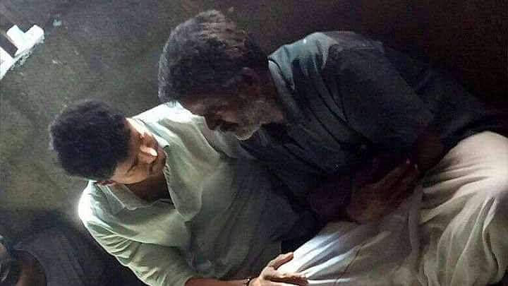 അനിതയുടെ വീട്ടിലെത്തി വിജയ്; നീറ്റിനെതിരായ വിദ്യാര്ത്ഥി പ്രക്ഷോഭത്തിന് ഐക്യദാര്ഢ്യം