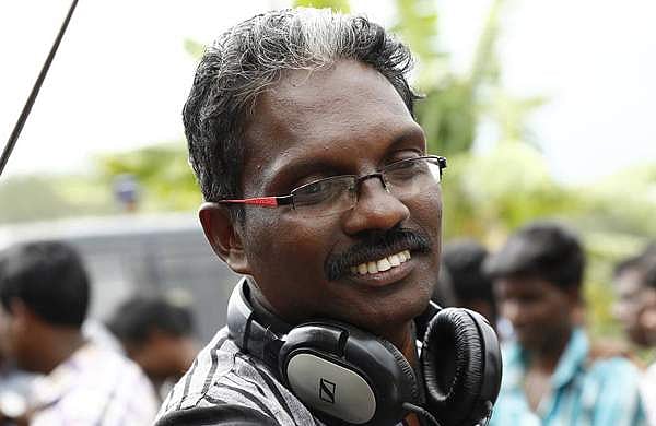 ബഹുമാനപ്പെട്ട മുഖ്യമന്ത്രീ, പുരസ്‌കാരം കിട്ടിയവര്‍ക്ക് കയ്യടിക്കാന്‍ താരങ്ങള്‍ എത്തിയോ എന്നതല്ലല്ലോ പ്രധാനം: ഡോ. ബിജു