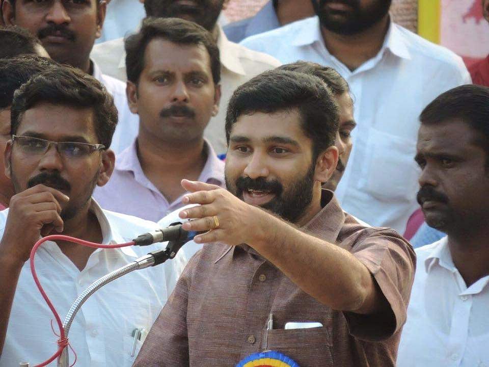 ഇത്തരക്കാരെ സുഡാപ്പി സഖാക്കള്‍/സഖാപ്പികള്‍ എന്ന് വിളിക്കുന്നതില്‍ എന്തെങ്കിലും തെറ്റുണ്ടോ? വിടി ബല്‍റാം
