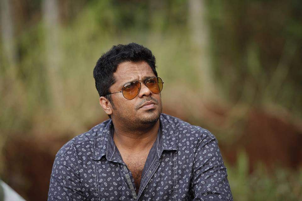 ലാല്‍ജോസിന്റെ ഫേസ്ബക്ക് പോസ്റ്റില്‍ വ്യക്തമാകുന്നത് അമിതാവേശവും പക്വതയില്ലായ്മയും: ആഷിക് അബു